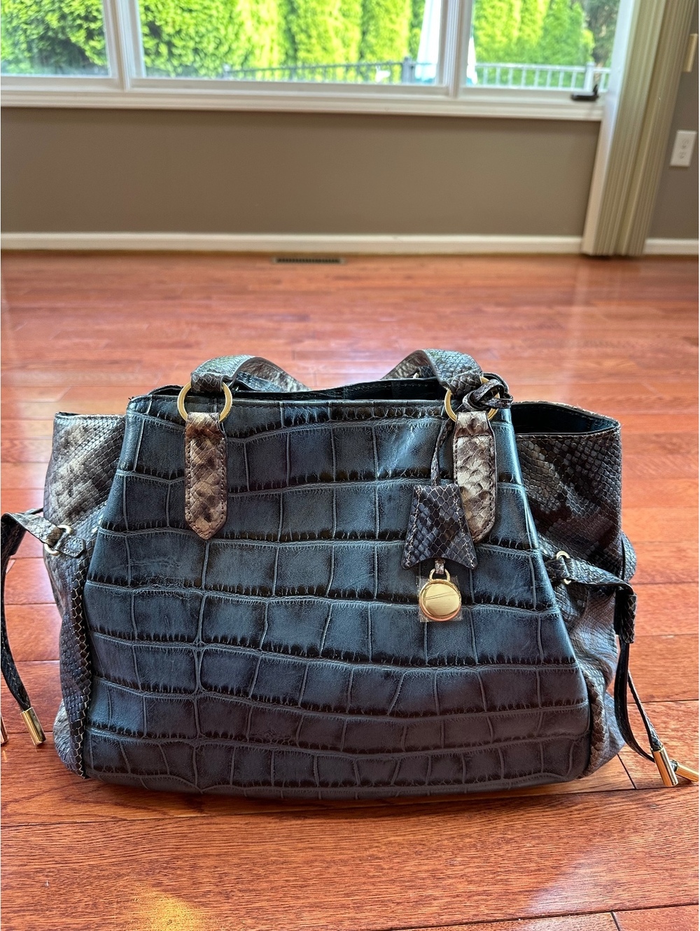 G.I.L.I. Leather Croc Snake Large Tote NWOT